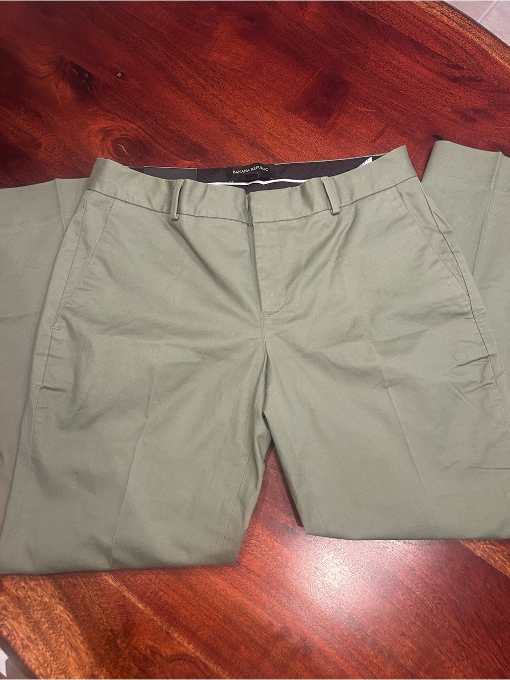 Banana Republic Women’s Olive Green Dress Pants